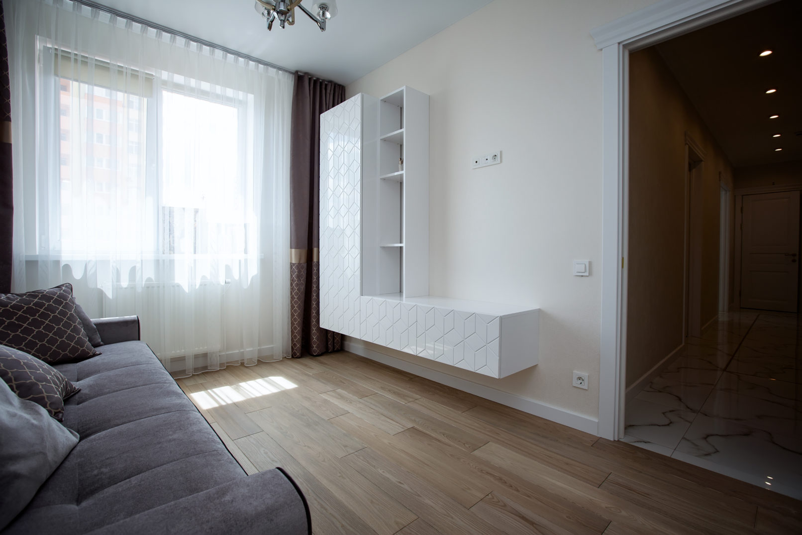 Сучасні меблі у вітальню