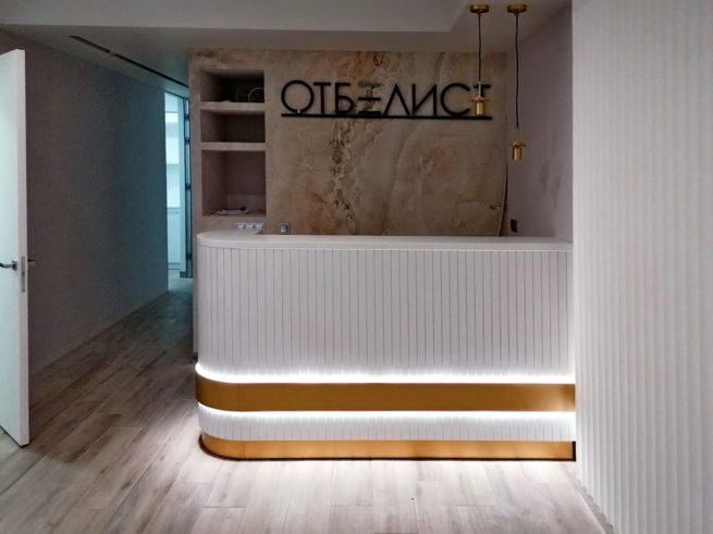 стойка ресепшн под заказ