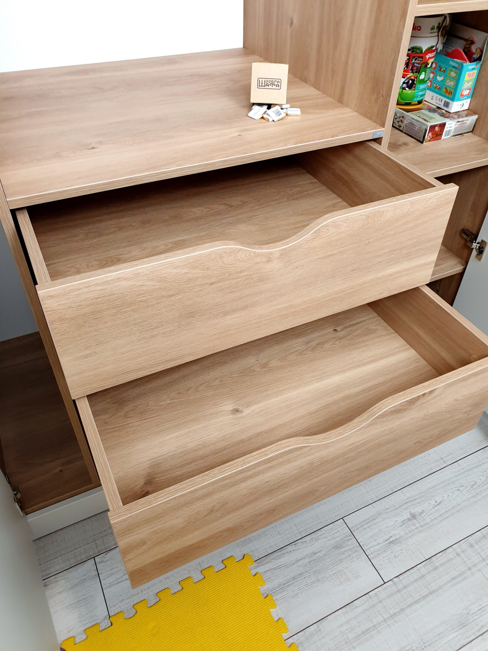 выдвижные ящики в детскую