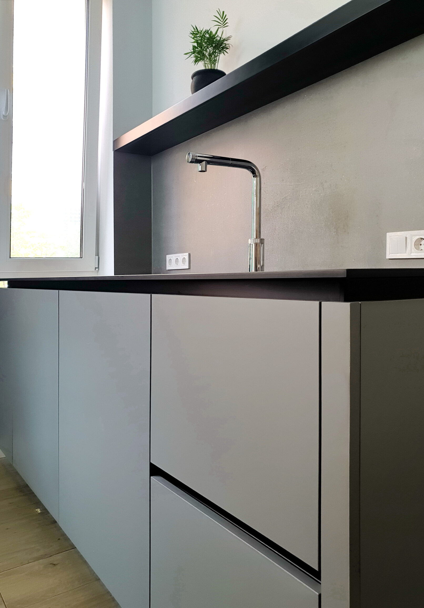 варильна поверхня з витяжкою