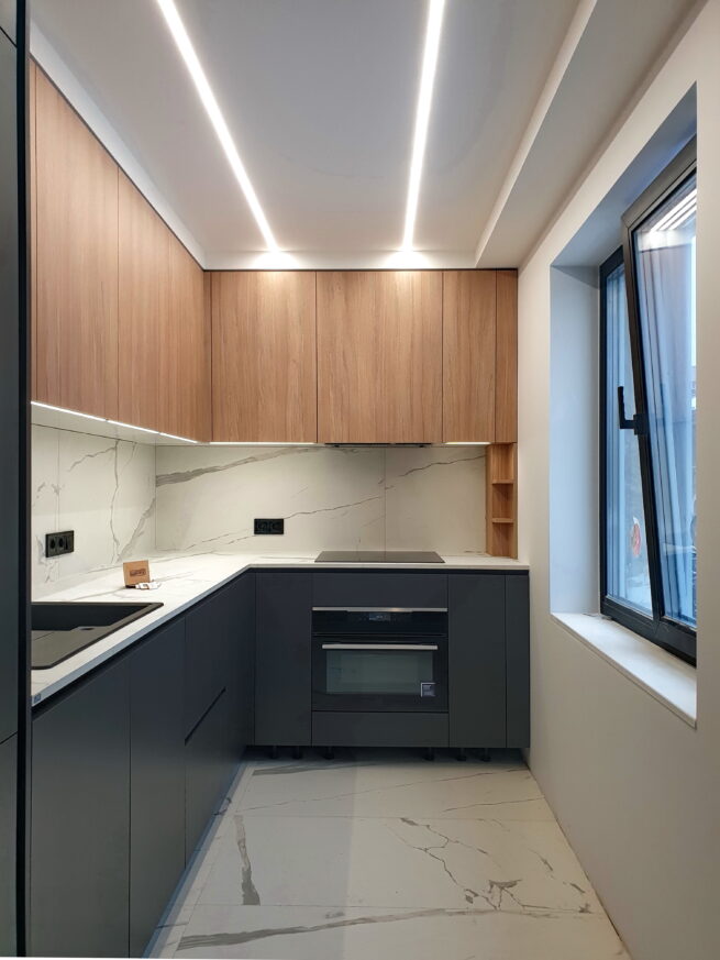 висувна сушка для посуду