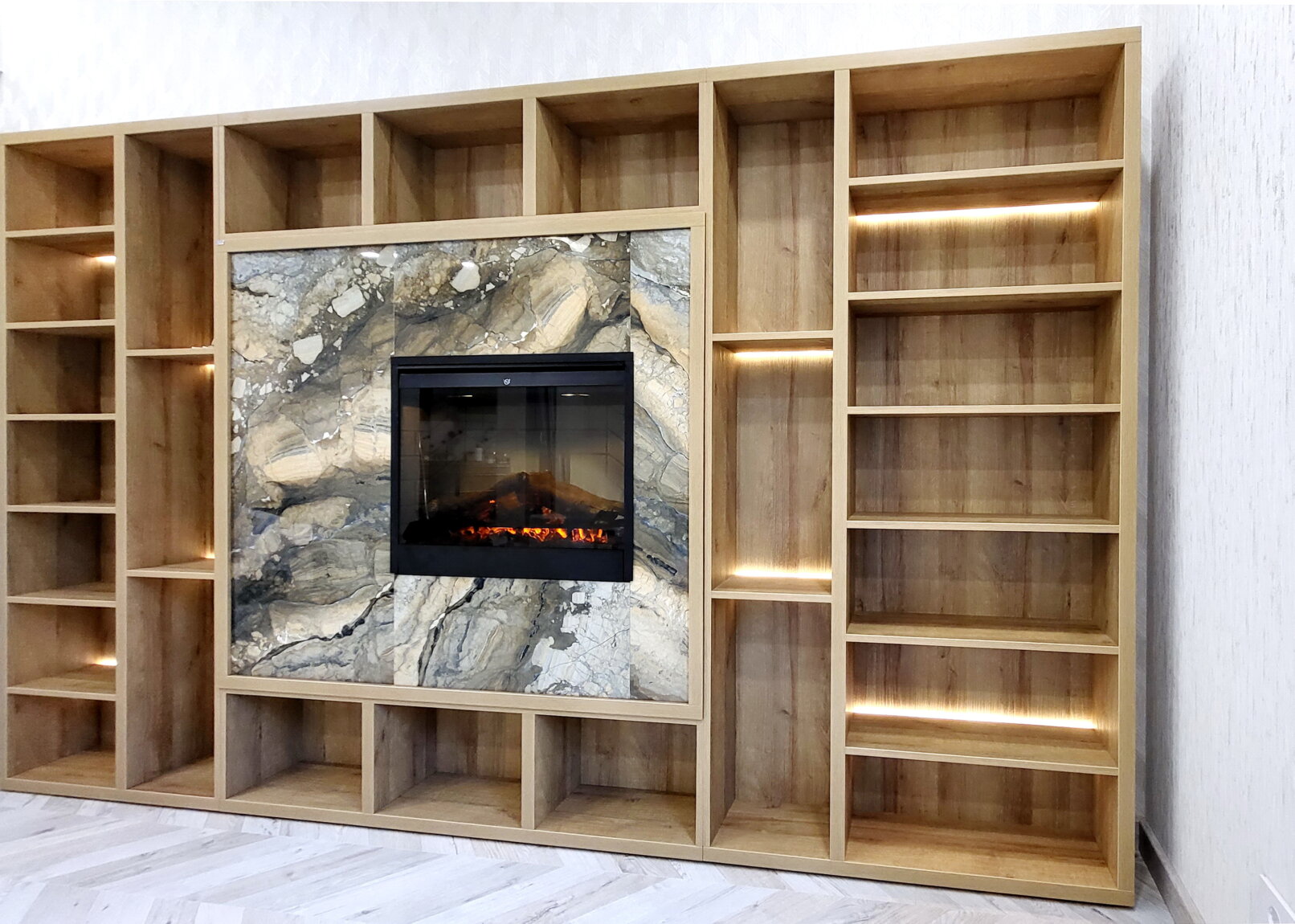 Полки с подсветкой