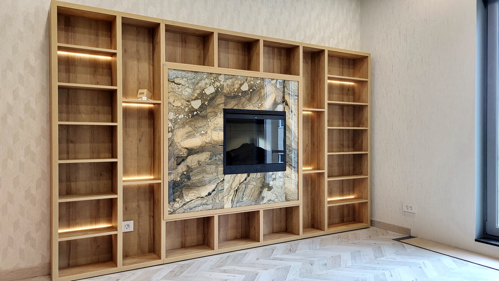 Стеллаж в библиотеку